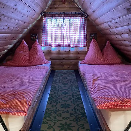Nyaraló Berghuette Waldheimat *