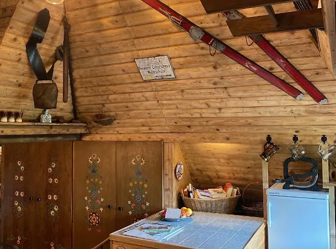 Berghuette Waldheimat بيت للعطل *